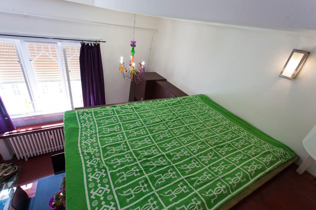 Apartment Egusi Будапеща Стая снимка