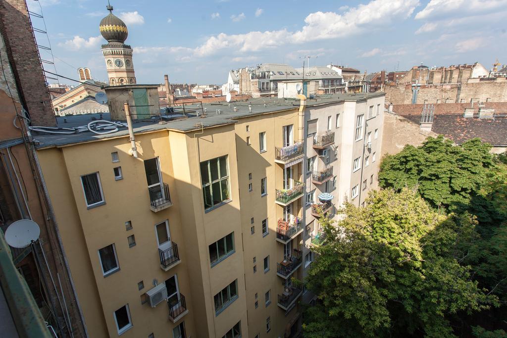 Apartment Egusi Будапеща Стая снимка